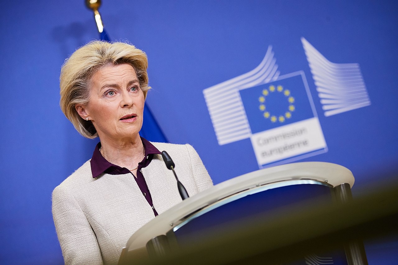 European Commission President Ursula von der Leyen in Brussels on Monday, condemning the planned U.S. import duties as “bad for business and even worse for consumers.” (Photo Credit: Dati Bendo/CC BY 4.0)